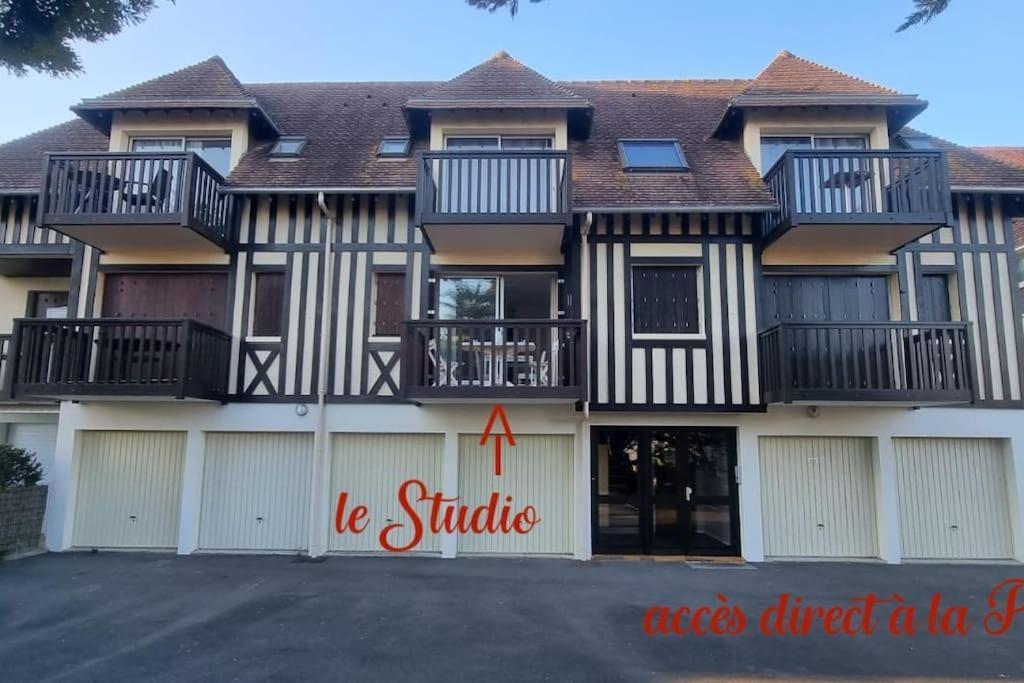 Studio Front De Mer Merville-Franceville-Plage Extérieur photo