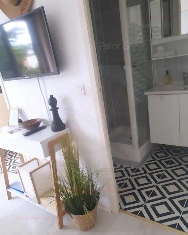 Studio Front De Mer Merville-Franceville-Plage Extérieur photo